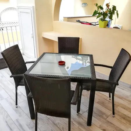 Charming Near With Pool Appartamento *